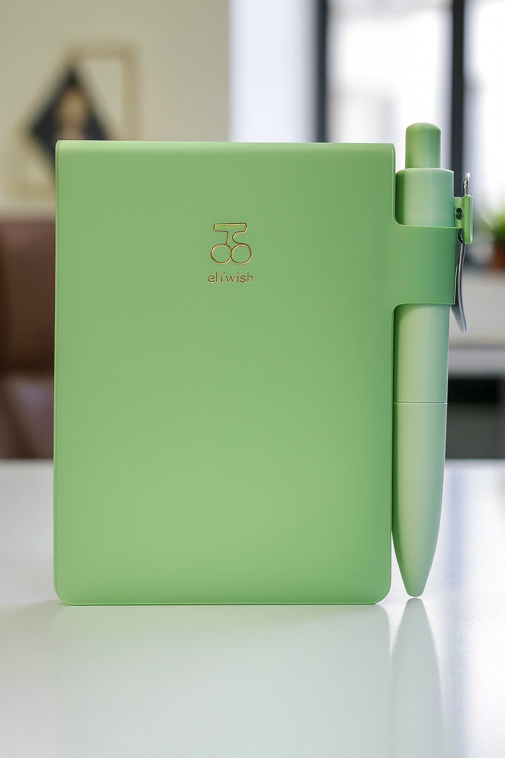 Agenda mini con bolígrafo