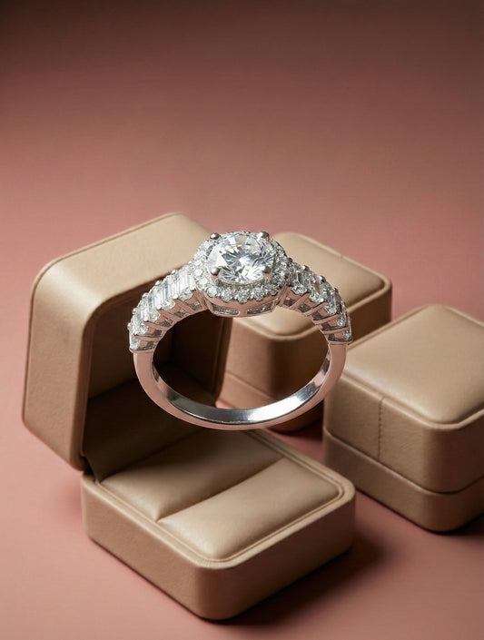 Anillo correa de zircones