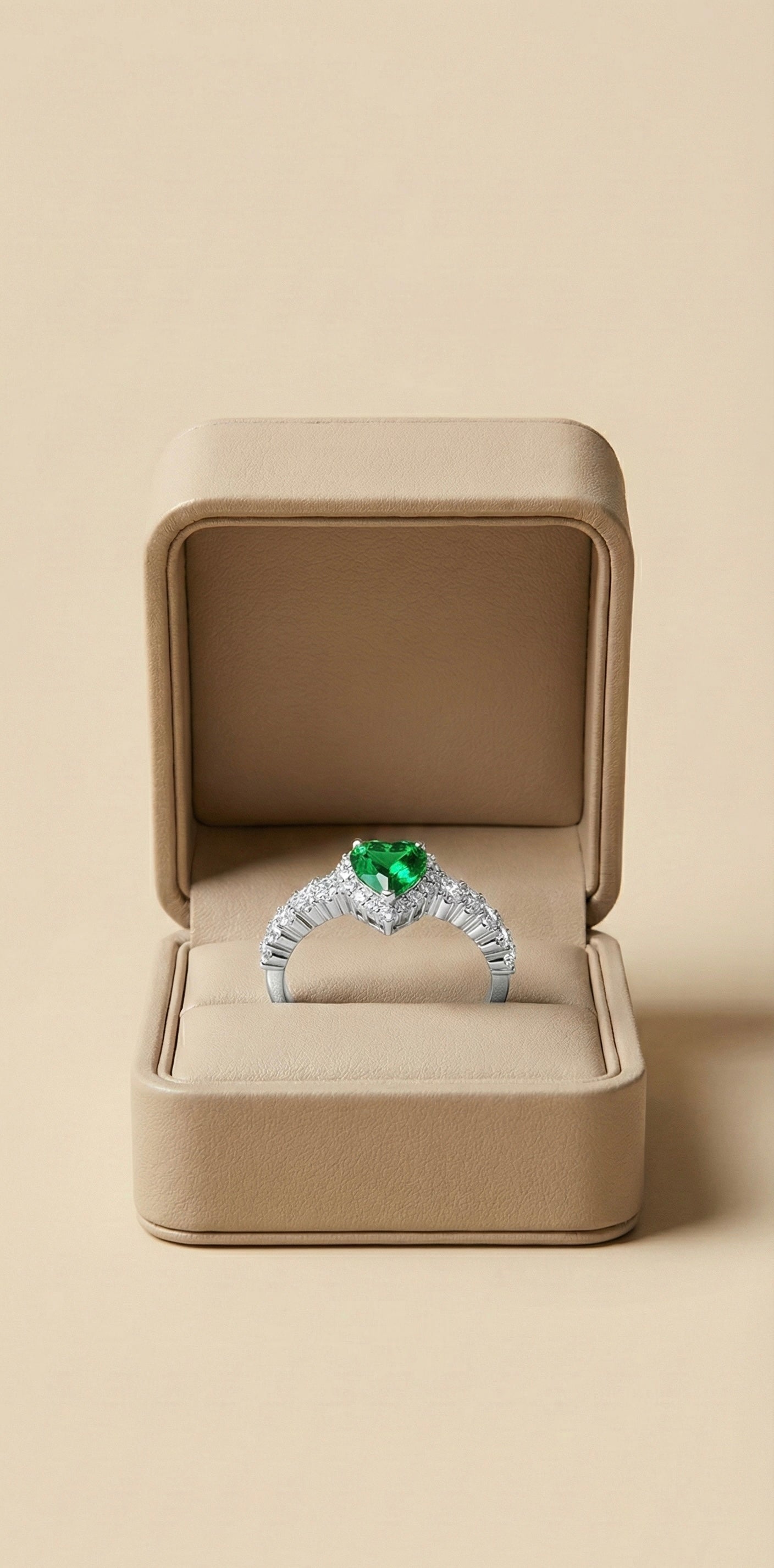 Anillo Cœur Émeraude