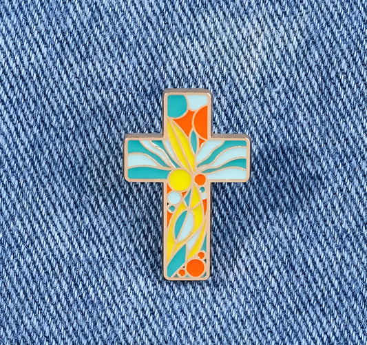 Pin cruz vitral