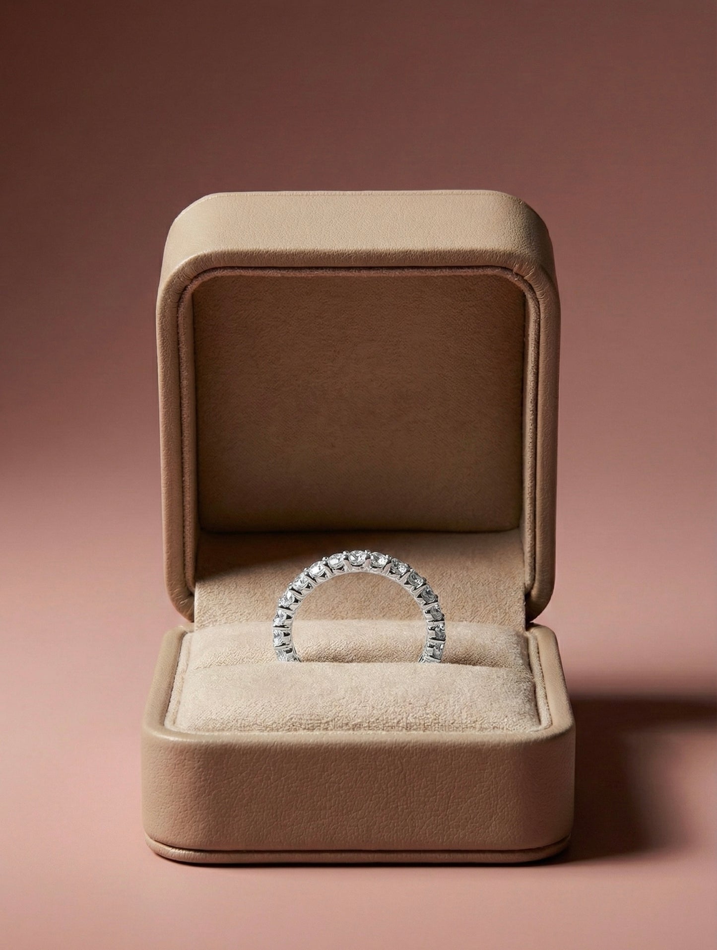 Anillo Eternity Crystal