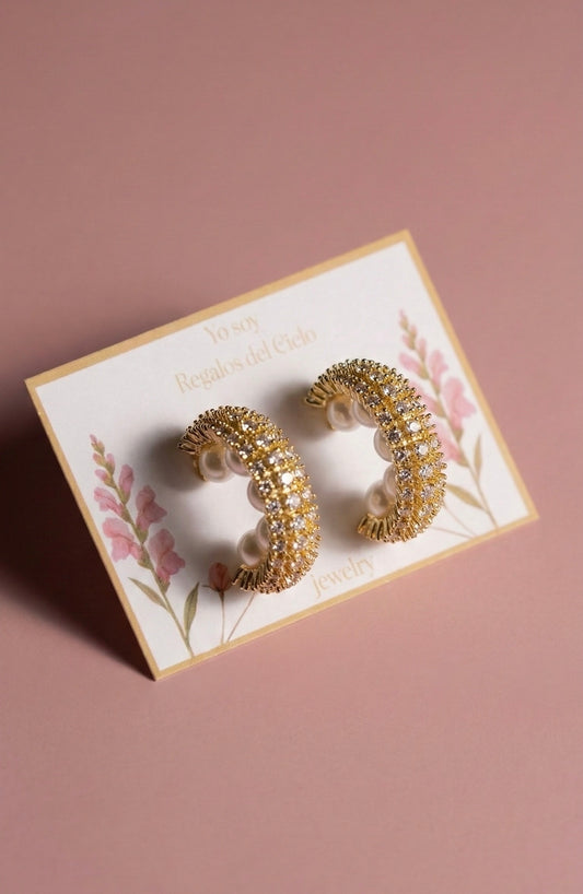 Aretes Pearl Crown Hoops