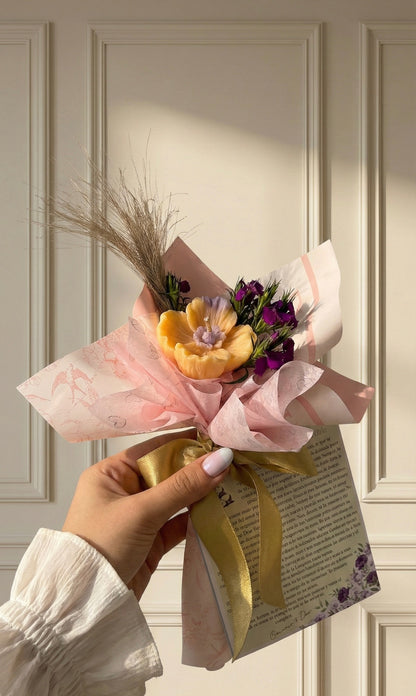 Vela Bloom Candle
