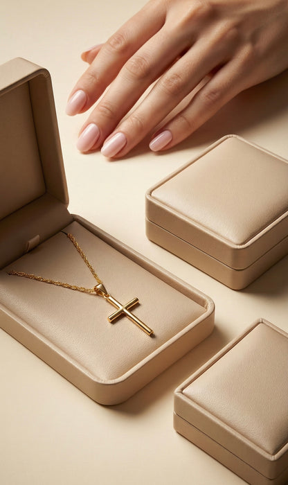 Collar Croix Médiane en Oro Laminado