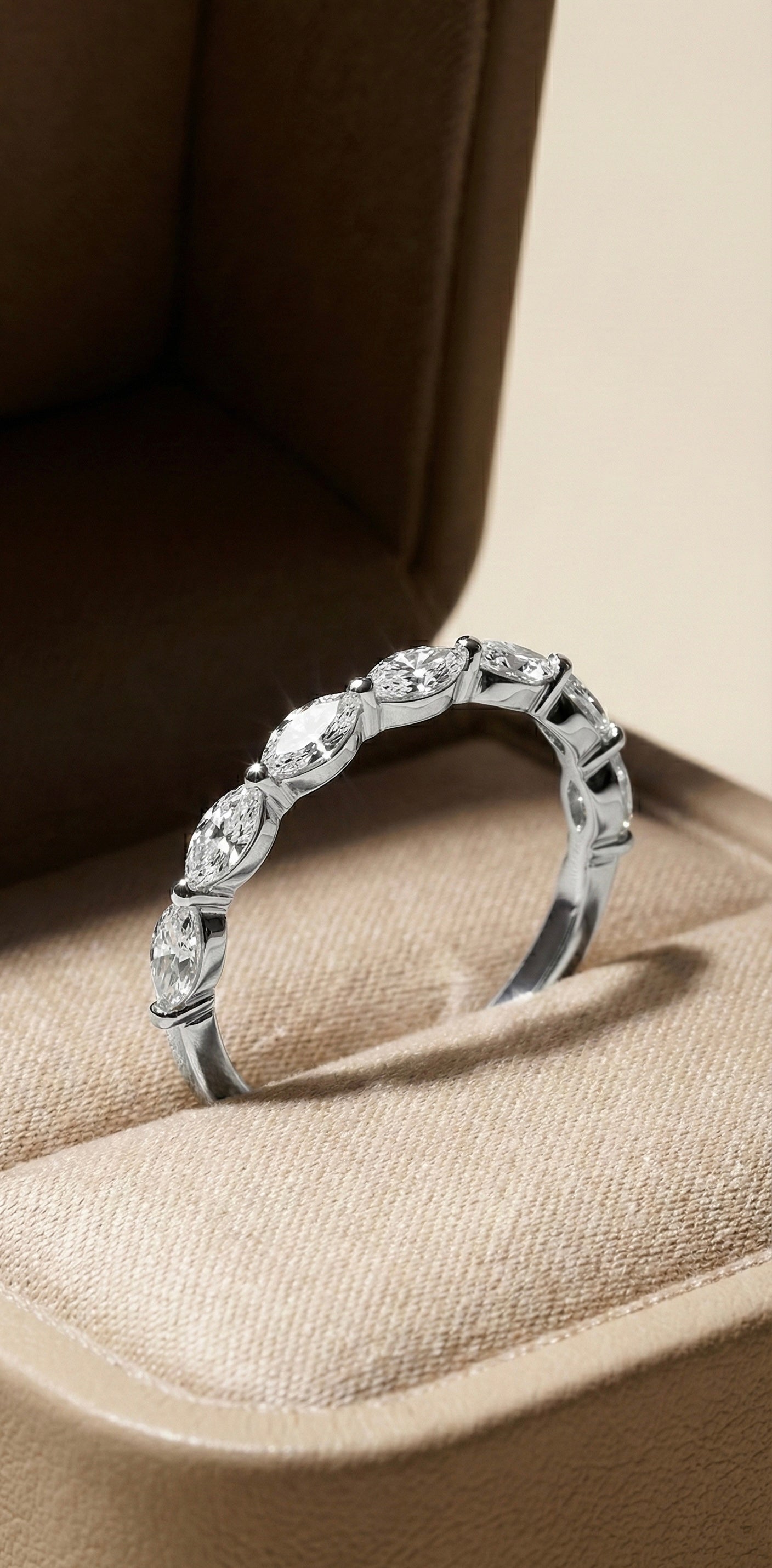 Anillo Clarté Infinie